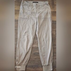 J BRAND KHAKI COLORED JOGGERS SIZE 26